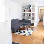 Hostnfly Apartments - Nice Apt In The Batignolles District