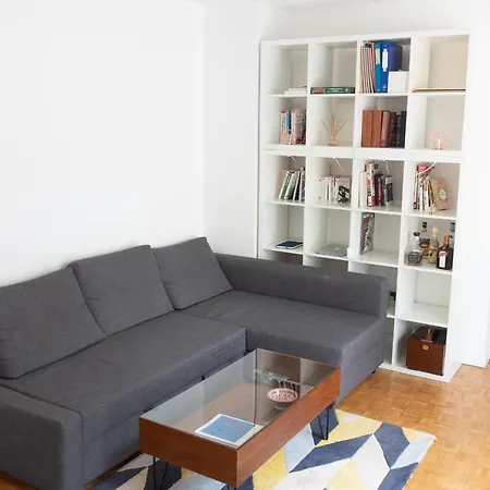 Apartment Hostnfly - Nice Apt In The Batignolles District